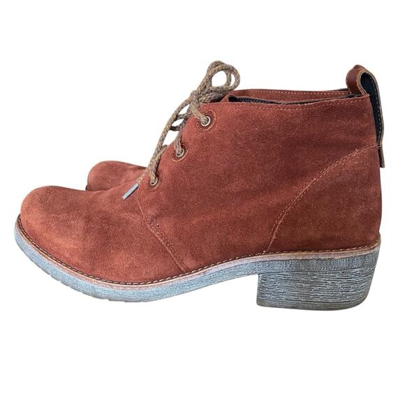 Naot Love Bohemian Rust Brown Suede Lace Up Boots size 41 US size 10.5 - Picture 5 of 10